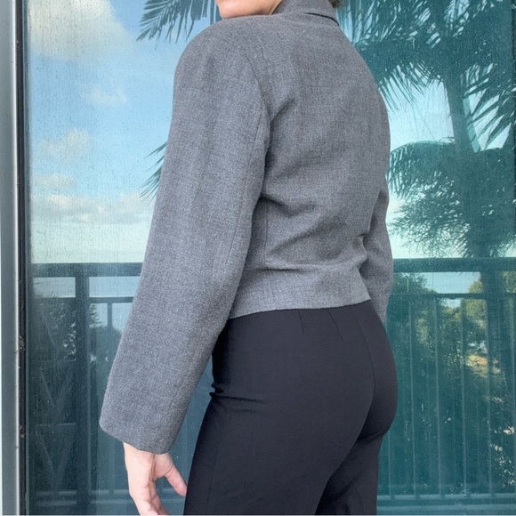 Perry Ellis Portfolio Gray Crop Blazer Jacket - Picture 3 of 8